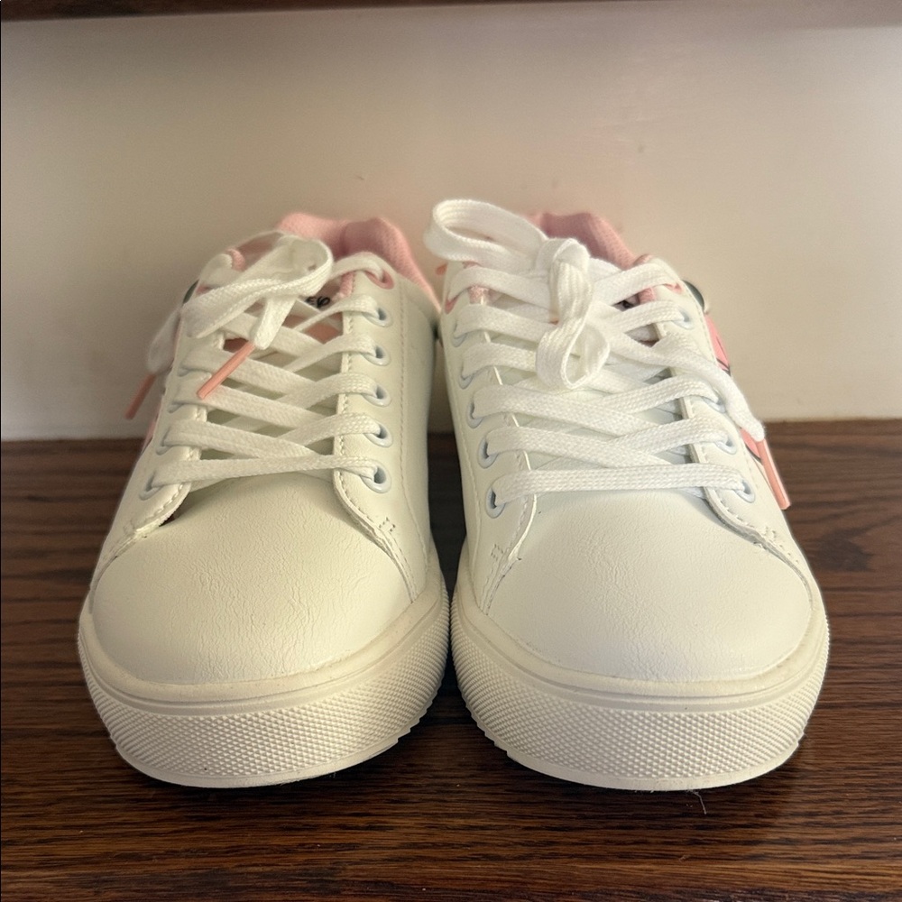 Disney Minnie Mouse White and Pink Sneakers - Picture 7 of 8